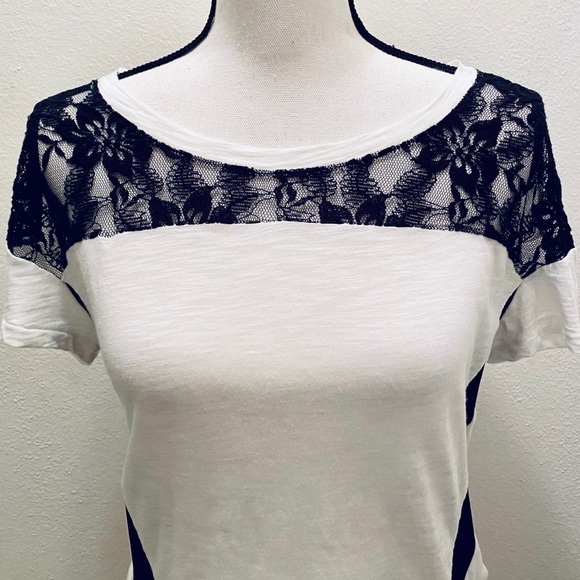 Express White Tee with Black Lace & Illusion Mesh - Picture 3 of 11